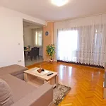 Mato 1424 Pola