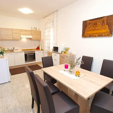 Apartamento Mato 1424 *